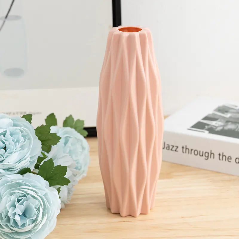 Nordic Style Durable Plastic Flower Vase for Home Decor