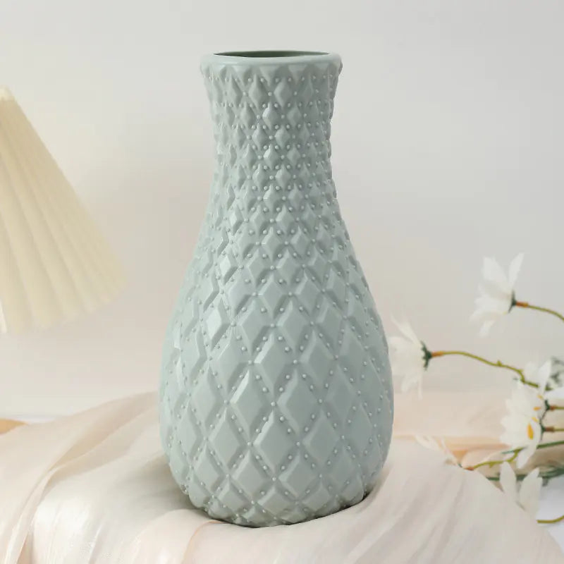 Nordic Style Durable Plastic Flower Vase for Home Decor