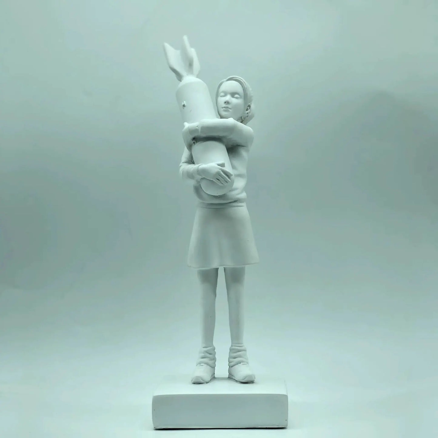 Modern Art Resin Statue - Bomb Hugger Desk Decor